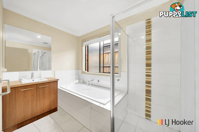 136 Eminence Boulevard DOREEN VIC 3754