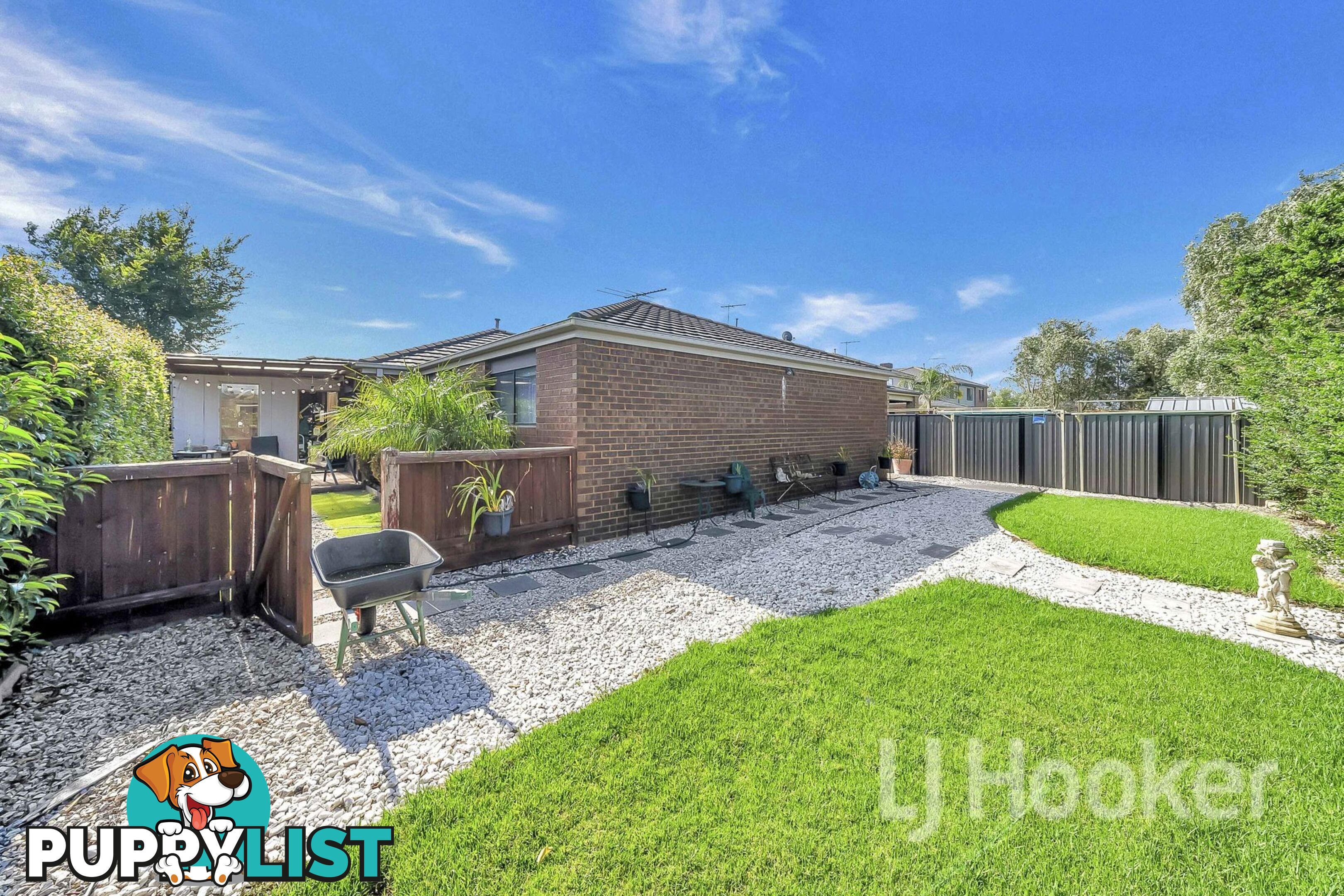 15 Savery Court POINT COOK VIC 3030