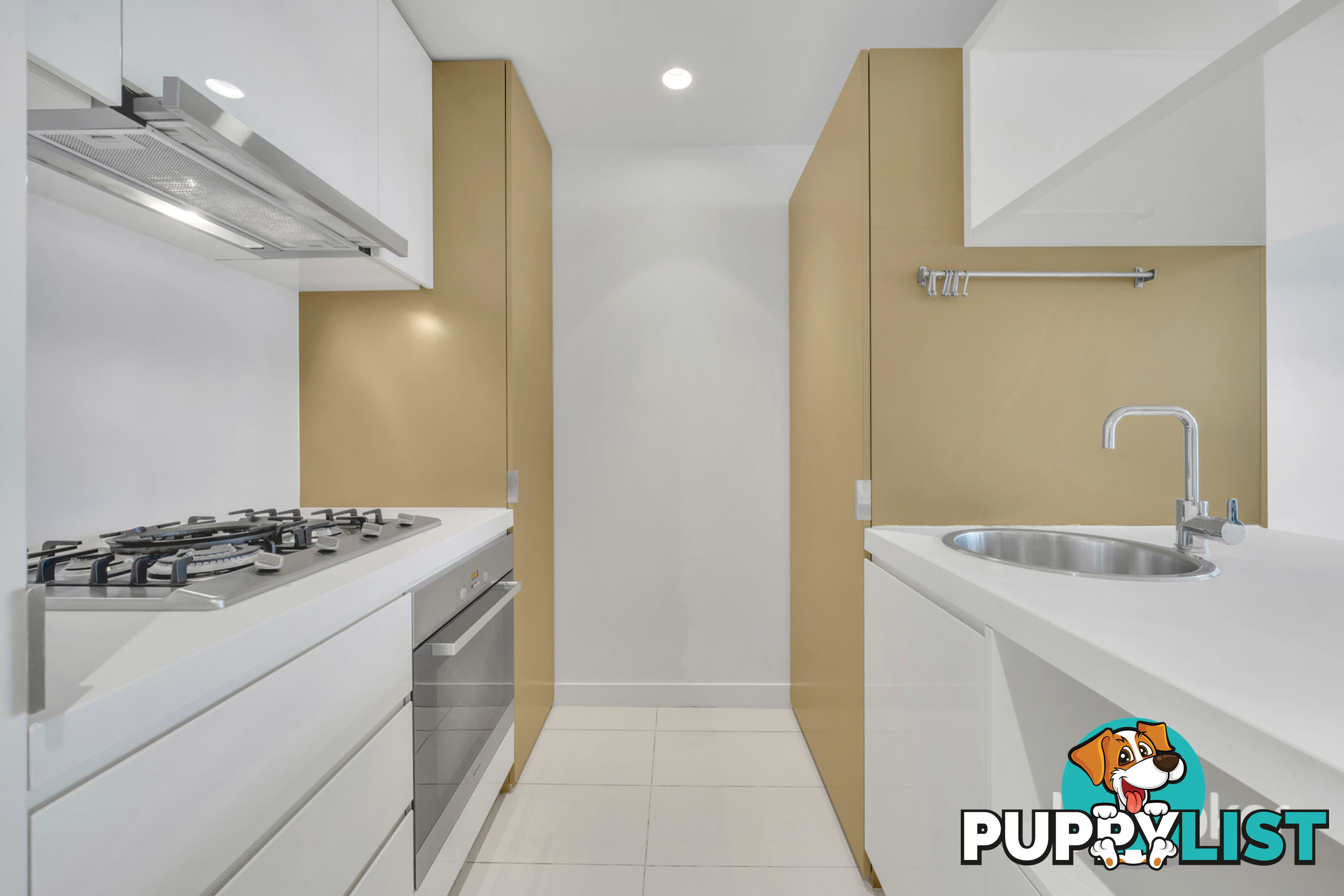 2409/33 MacKenzie Street MELBOURNE VIC 3000