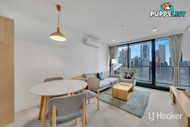 2409/33 MacKenzie Street MELBOURNE VIC 3000