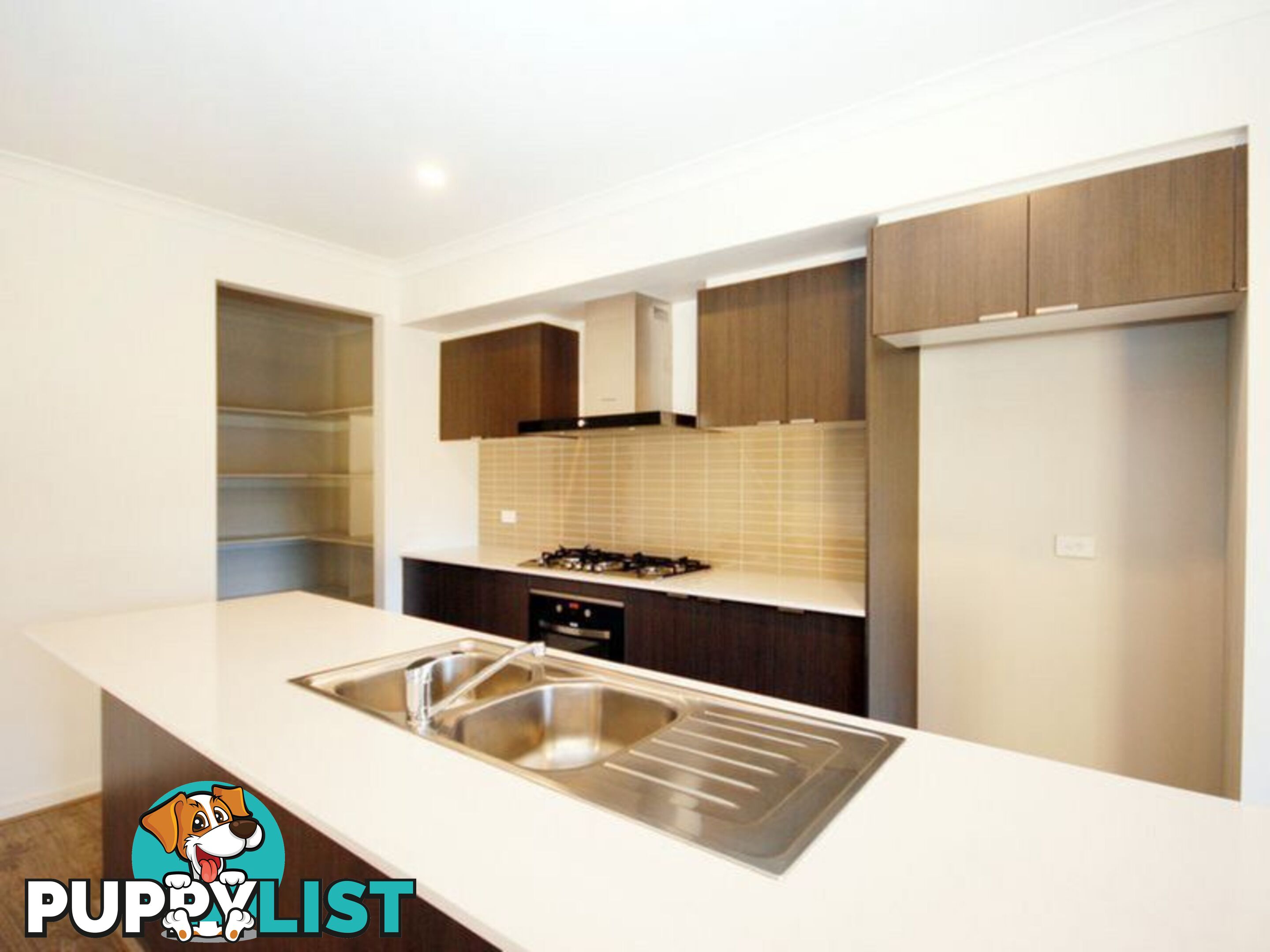 4 Saxony Way POINT COOK VIC 3030