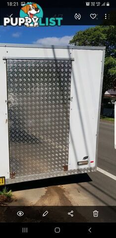 2000 Millard WEEKENDER