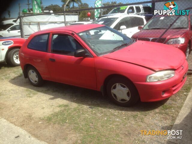 2000 Mitsubishi Lancer  Mirage 3 door  manual 1.5 RIGHT FRONT DRIVESHAFT A1007