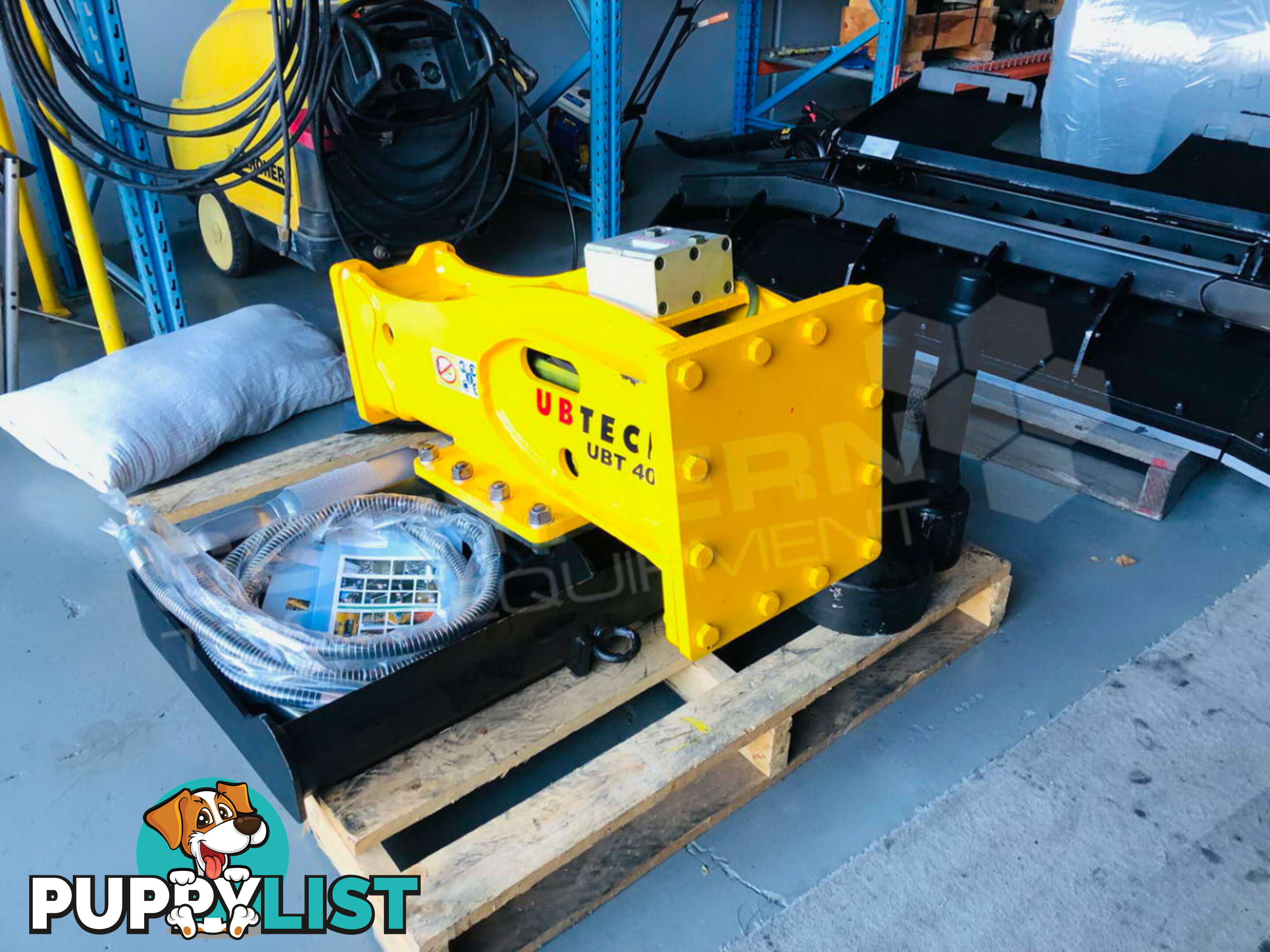 UBT40S Post Driving Hydraulic Hammer Silenced type Suit Skid Steer loader 