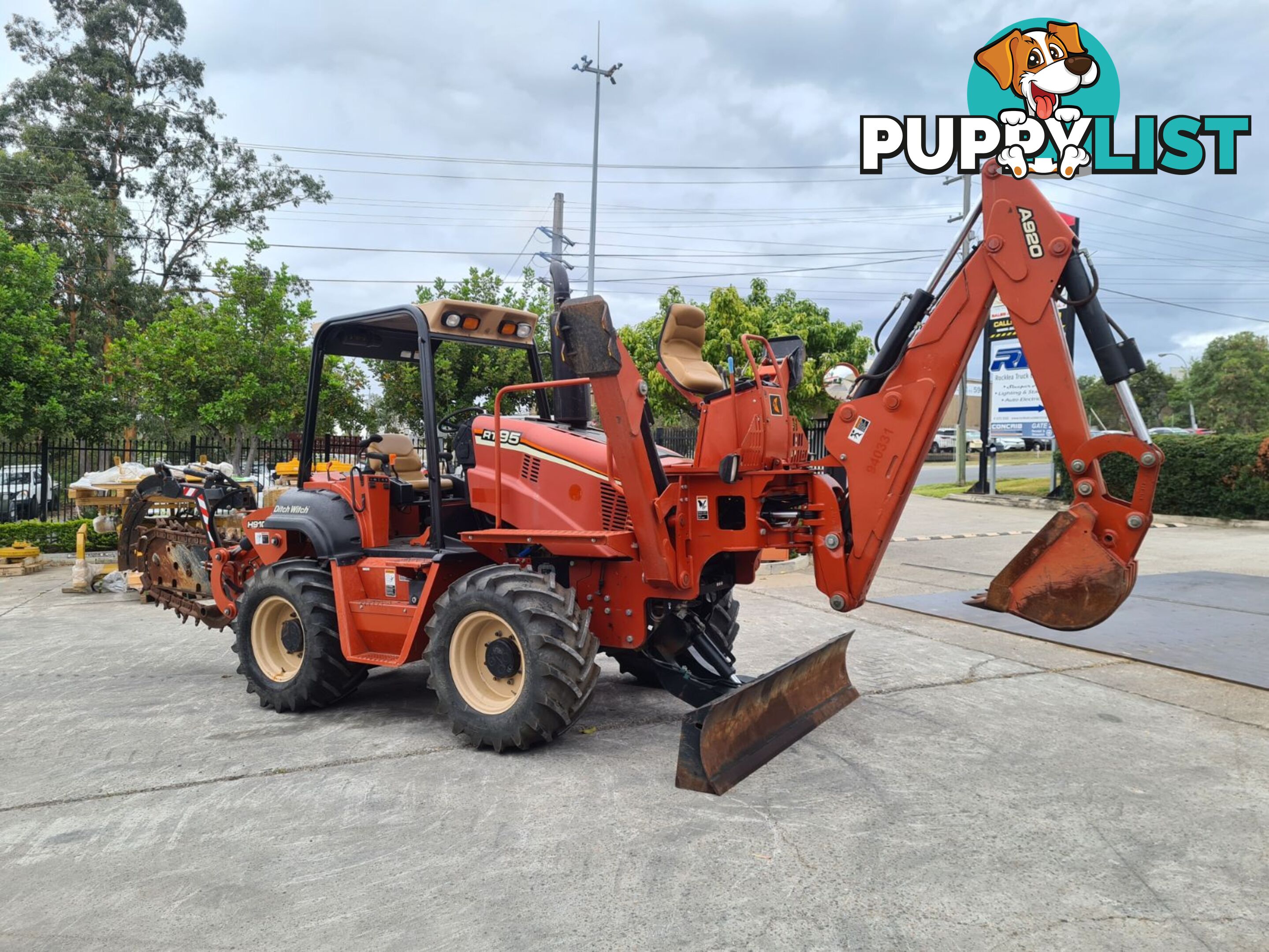  Ditch Witch RT95 Trencher (Stock No. 72869)