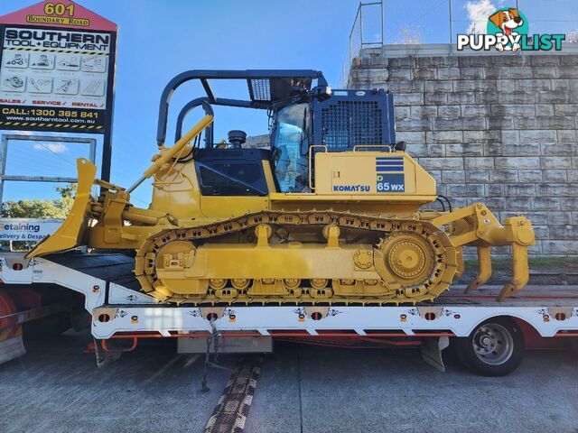 Komatsu D65WX-17 Dozer (Stock No. 94742)