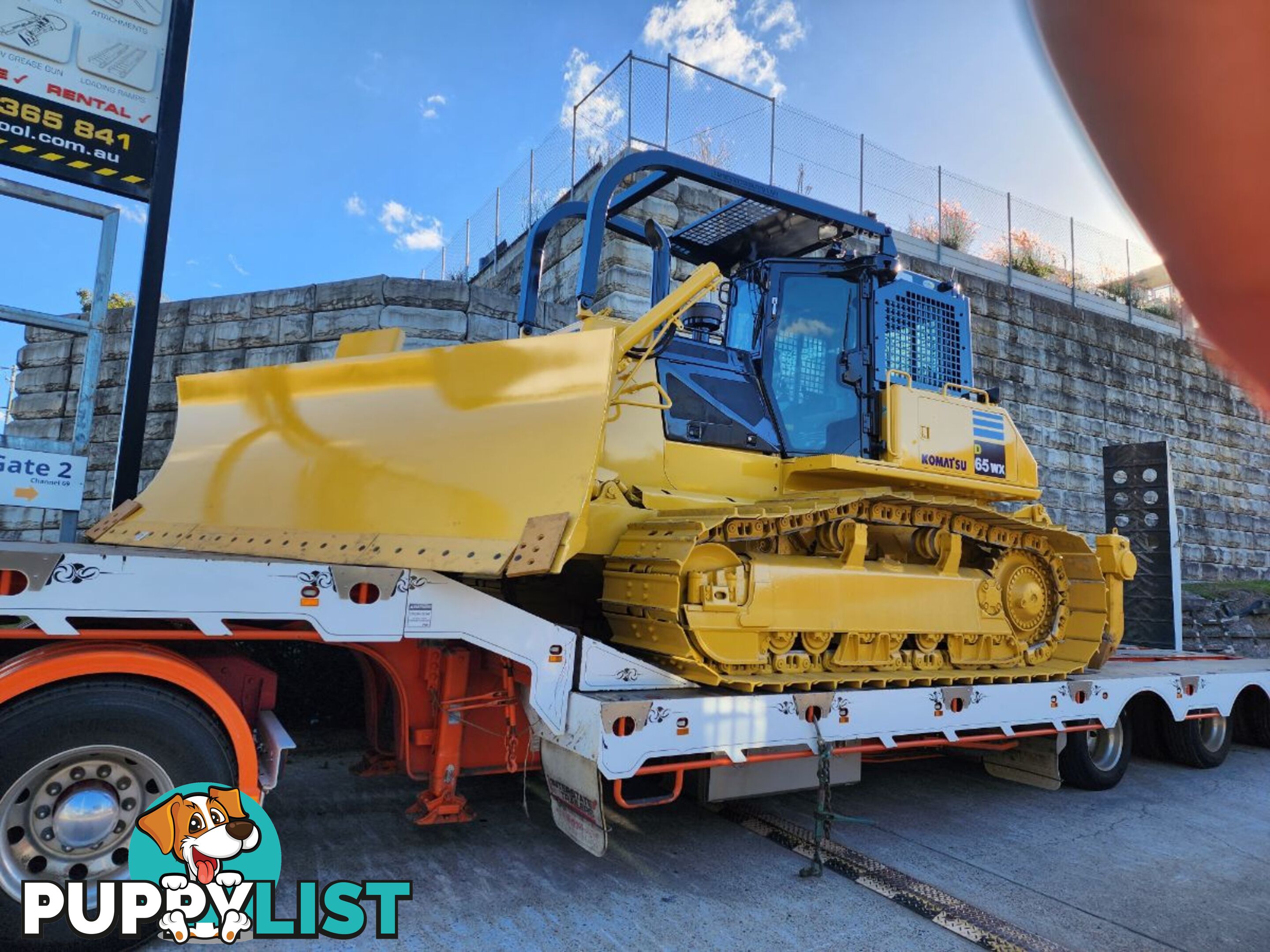 Komatsu D65WX-17 Dozer (Stock No. 94742)