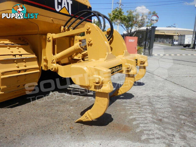 Caterpillar D4G Two Barrel Dozer Rippers