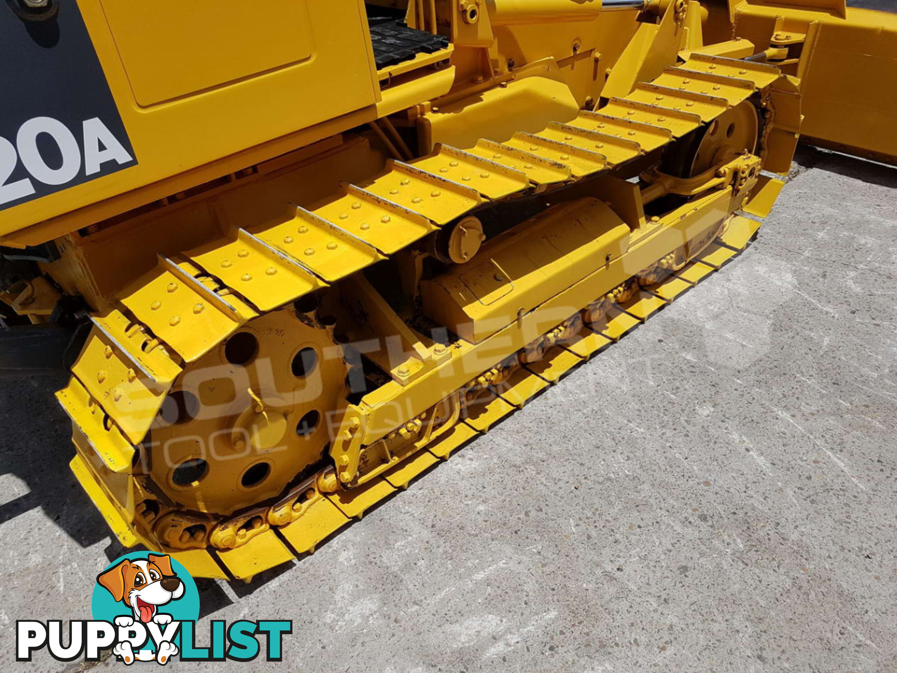 Komatsu D20A-7 dozer with Rippers