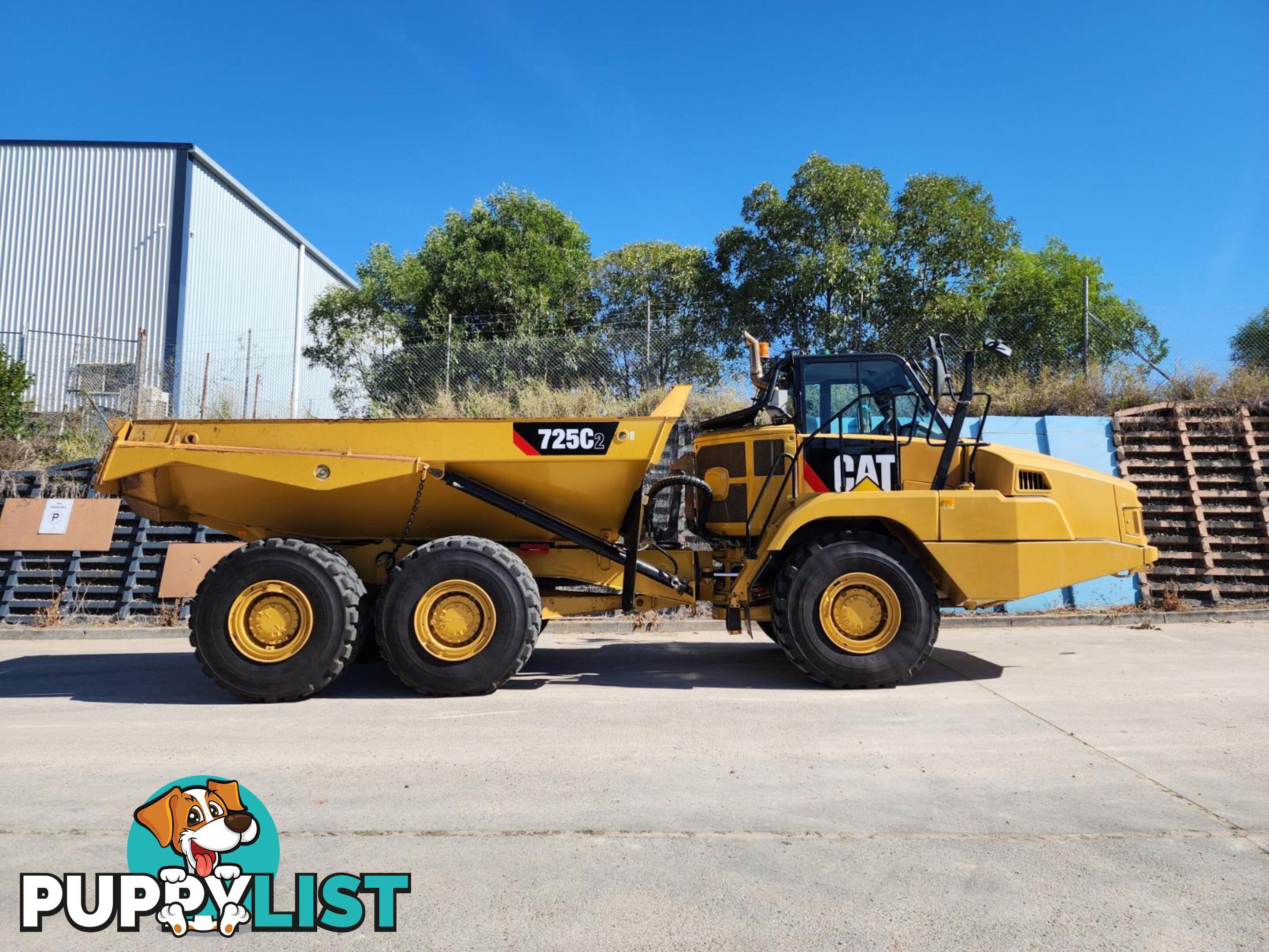 2015 Caterpillar 725C2 Articulated Dump Truck (Stock No. 97672)