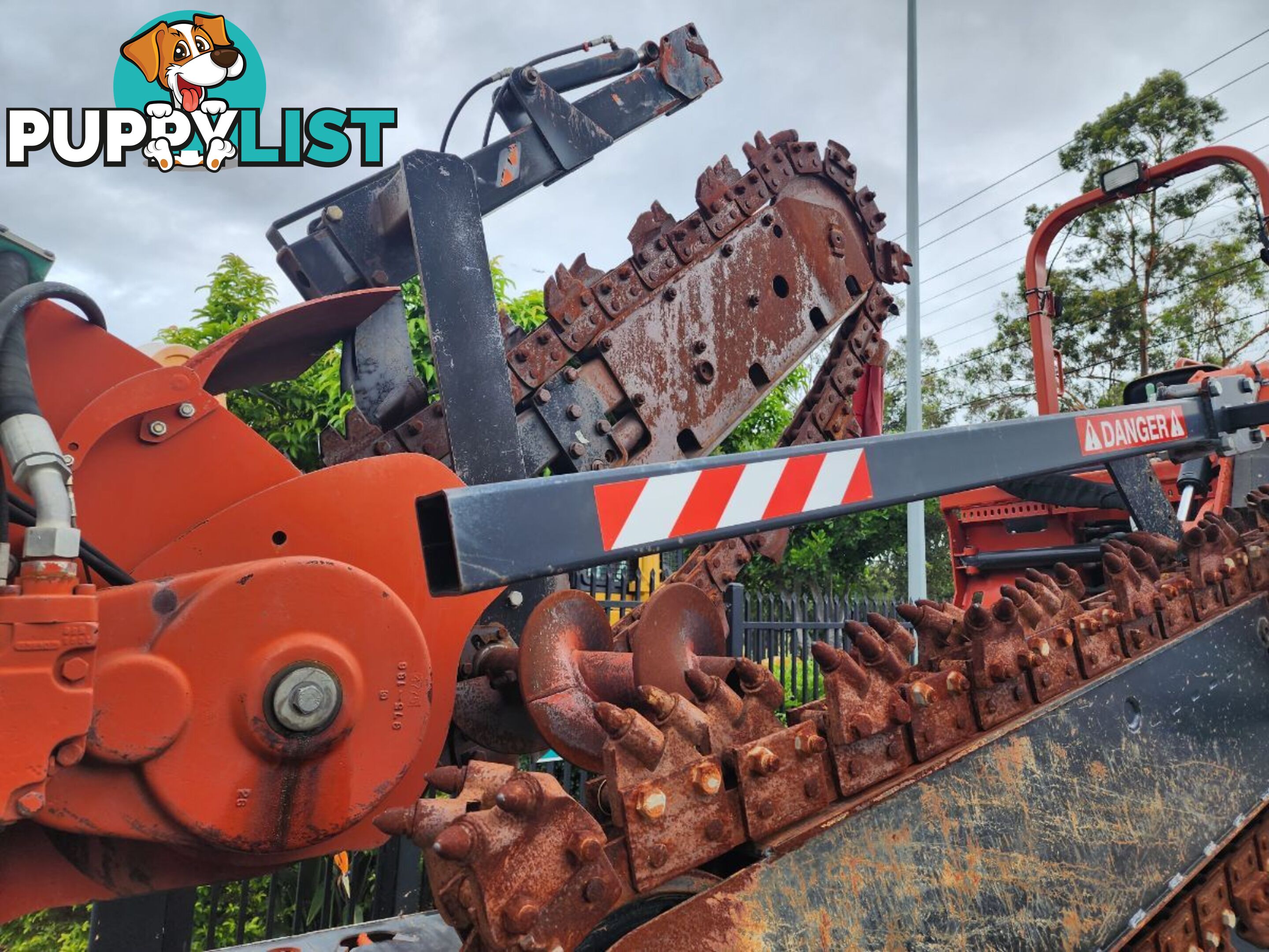 Ditch Witch RT75 Trencher (Stock No. 91542)