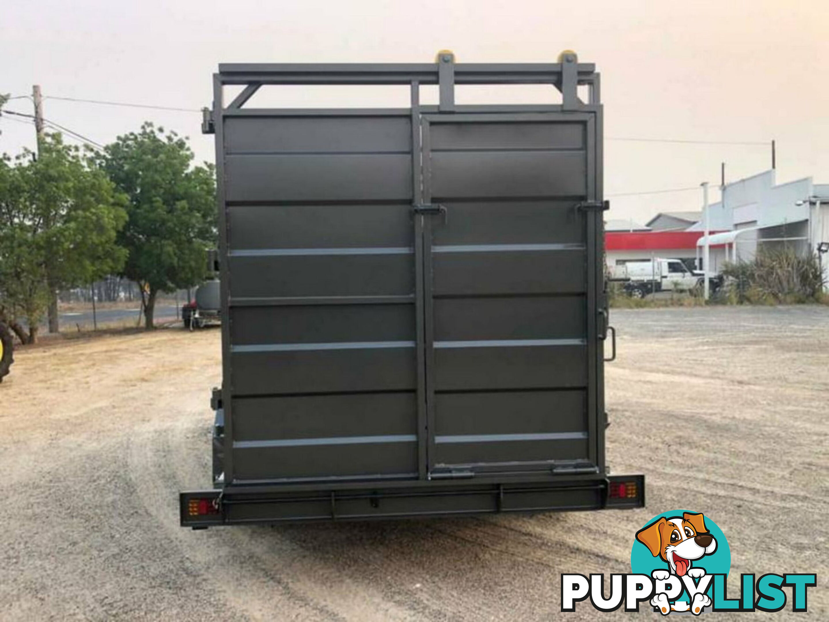 3.5 tone Multi use Plant Trailer / Cattle livestock Crate Trailer 