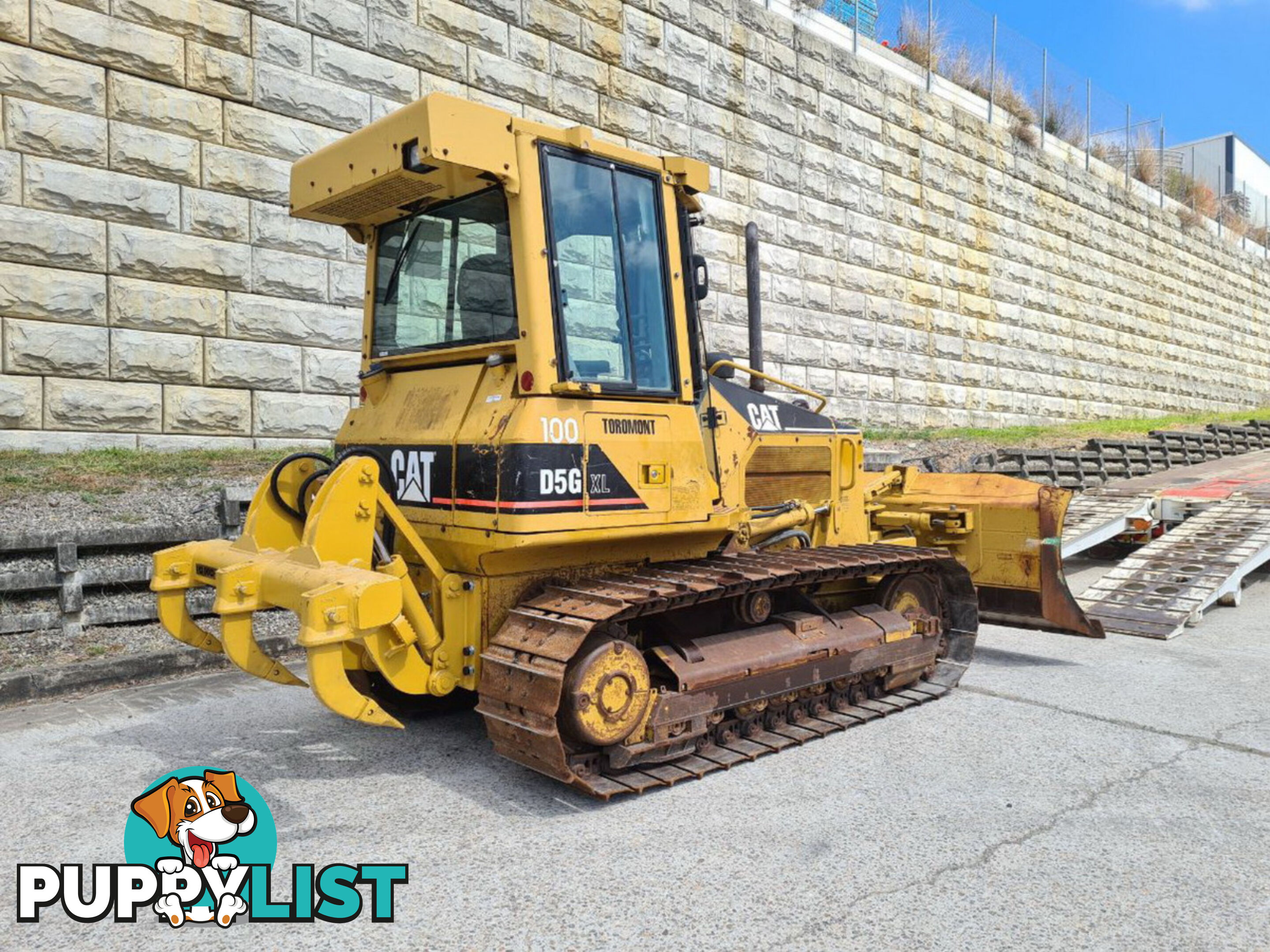 2005 Caterpillar D5G XL Bulldozer (Stock No. 89673)