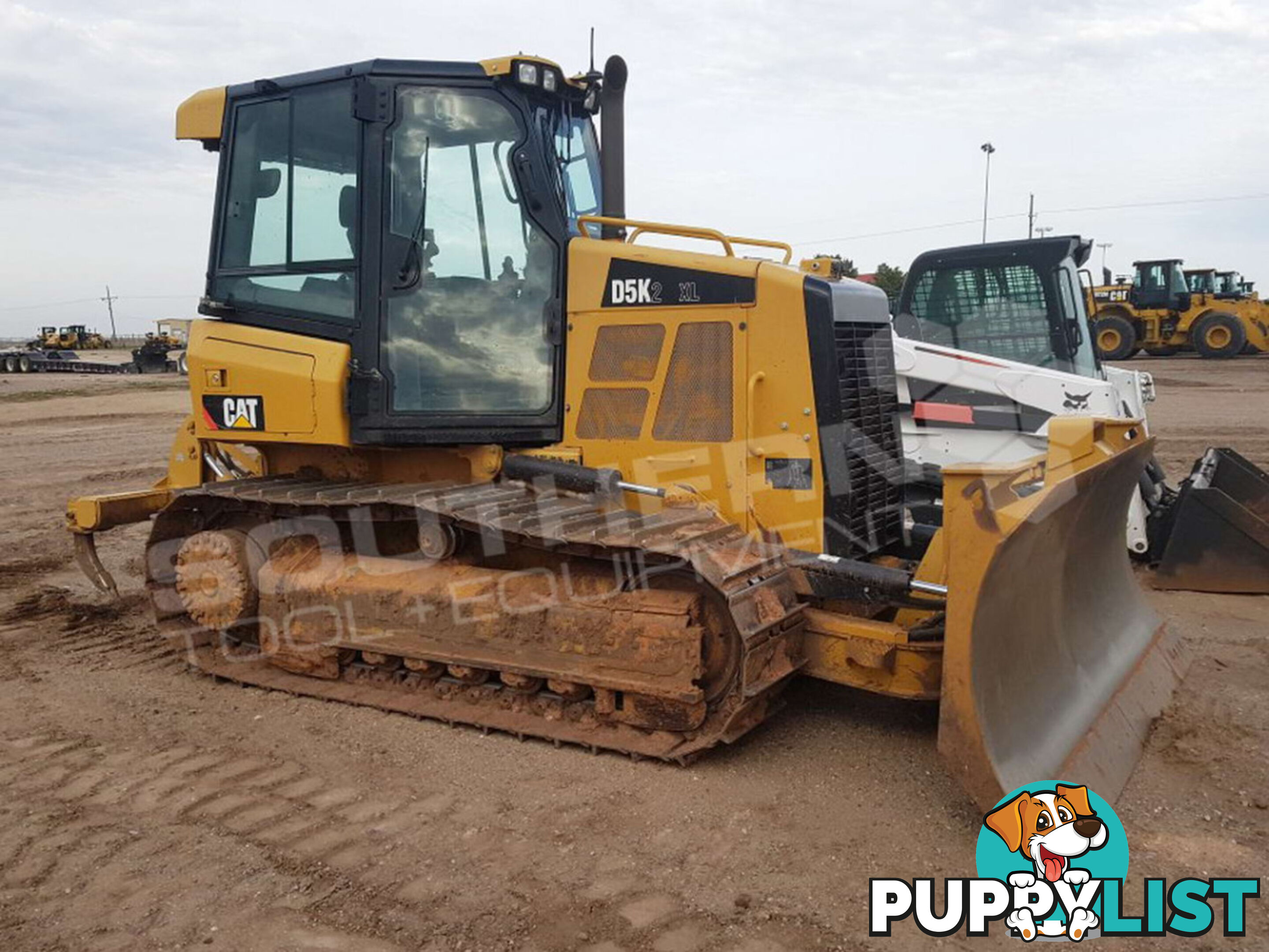 Caterpillar D5K2 XL Bulldozer 