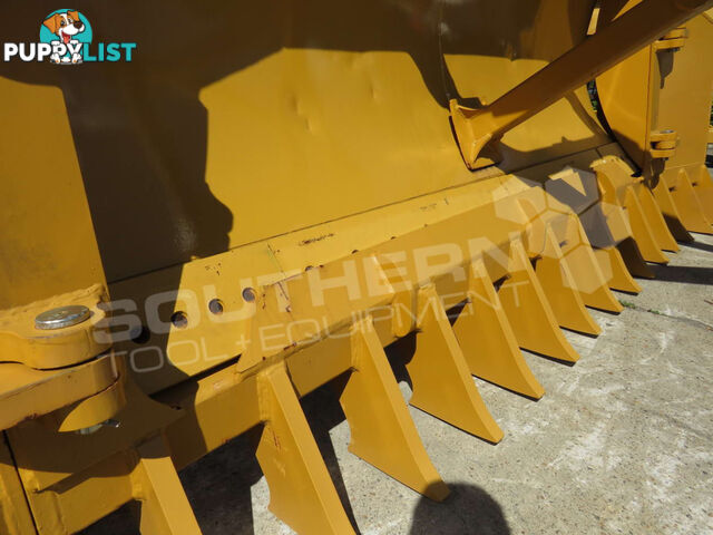 Caterpillar D5N XL Bulldozer (Stock No. 2267)