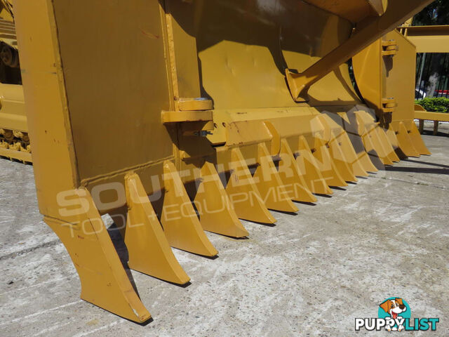 Caterpillar D5N XL Bulldozer (Stock No. 2267)