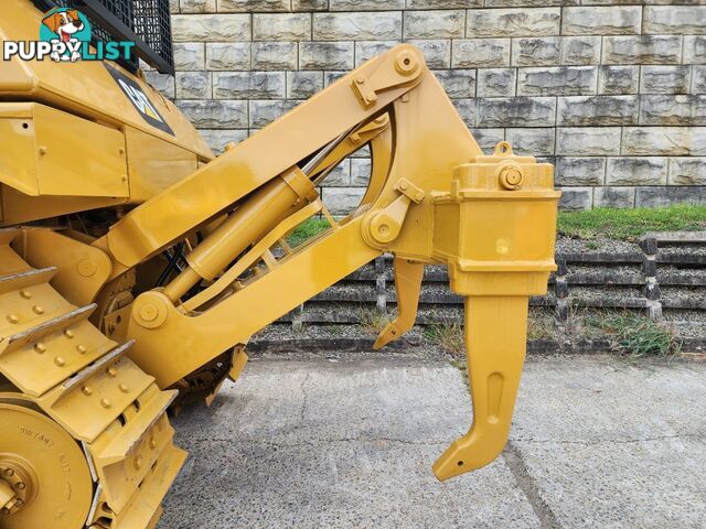 Caterpillar D7H Bulldozer