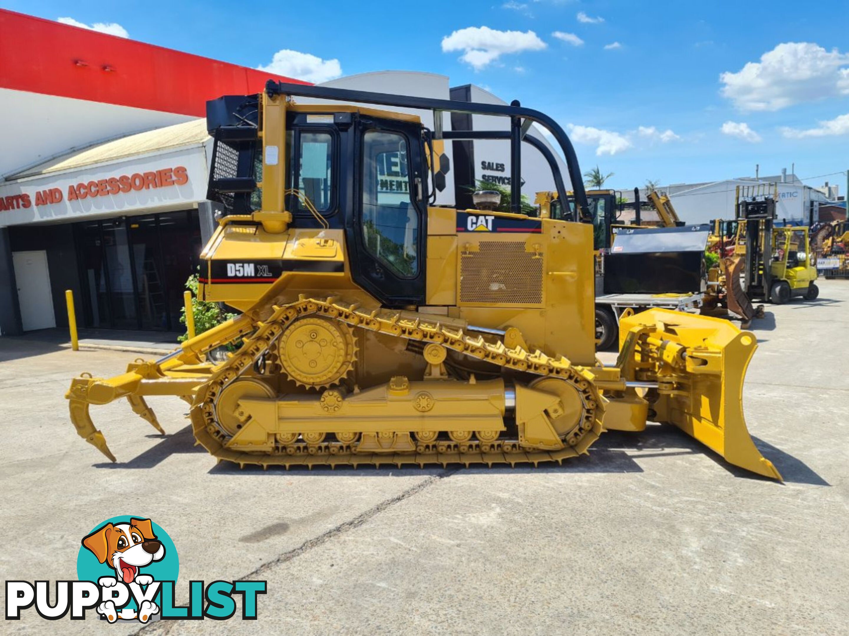 Caterpillar D5M XL Bulldozer (Stock No. 97851)