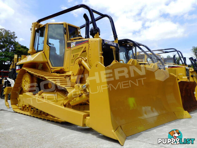 Caterpillar D6N XL Dozers Screens & Sweeps