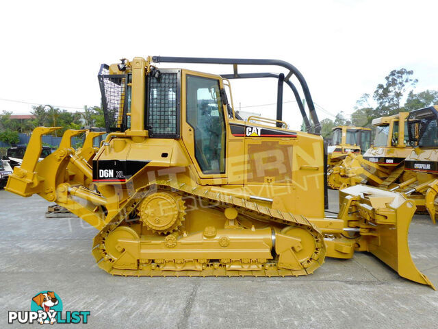 Caterpillar D6N XL Dozers Screens & Sweeps