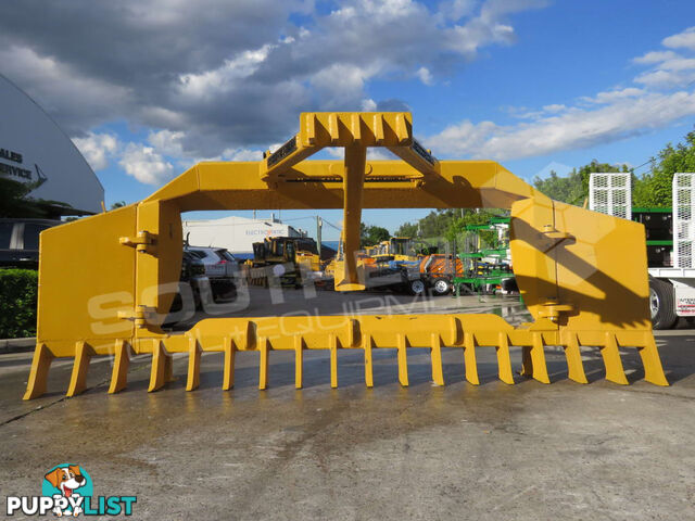 Heavy Duty Caterpillar D5N D6N Dozer Bi-Folding Stick Rake