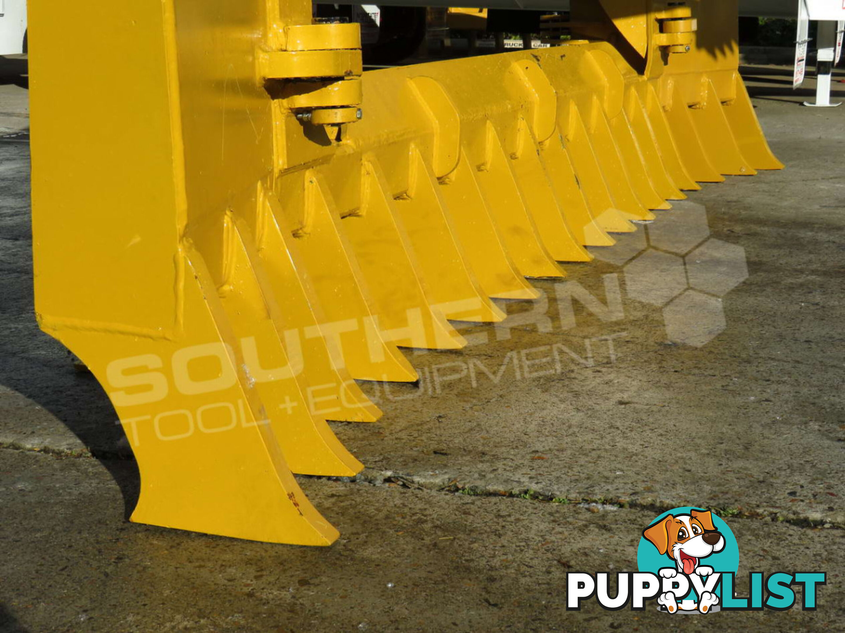 Heavy Duty Caterpillar D5N D6N Dozer Bi-Folding Stick Rake