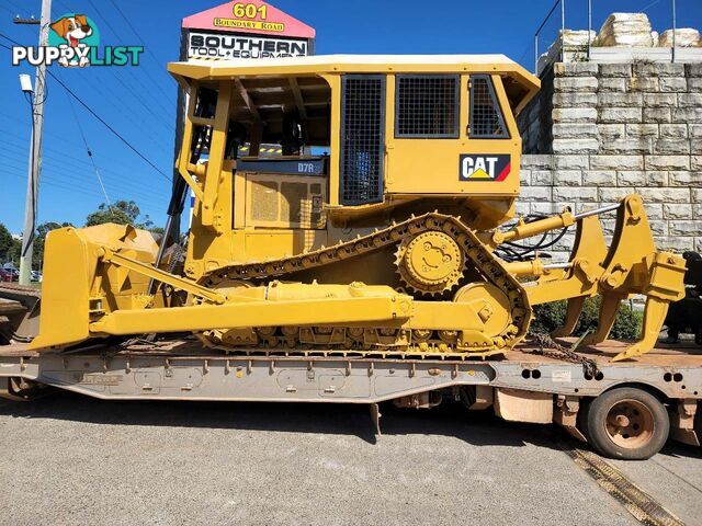 Caterpillar D7R II Bulldozer (Stock No. 83647)