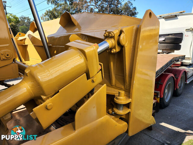 Caterpillar D7R II Bulldozer (Stock No. 83647)