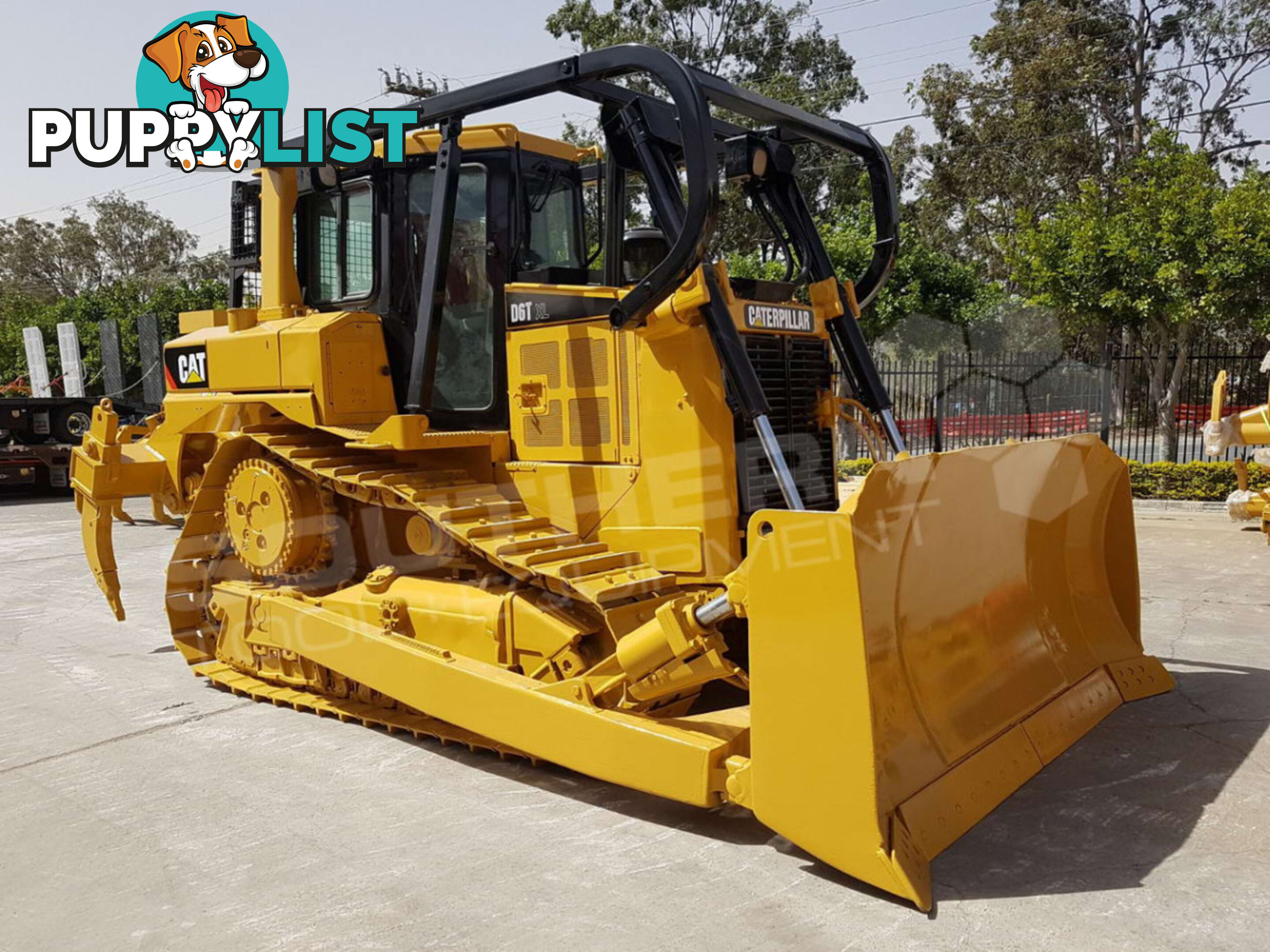 Caterpillar D6T XL Bulldozer SU Blade