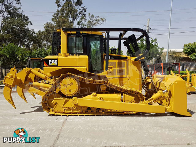 Caterpillar D6T XL Bulldozer SU Blade