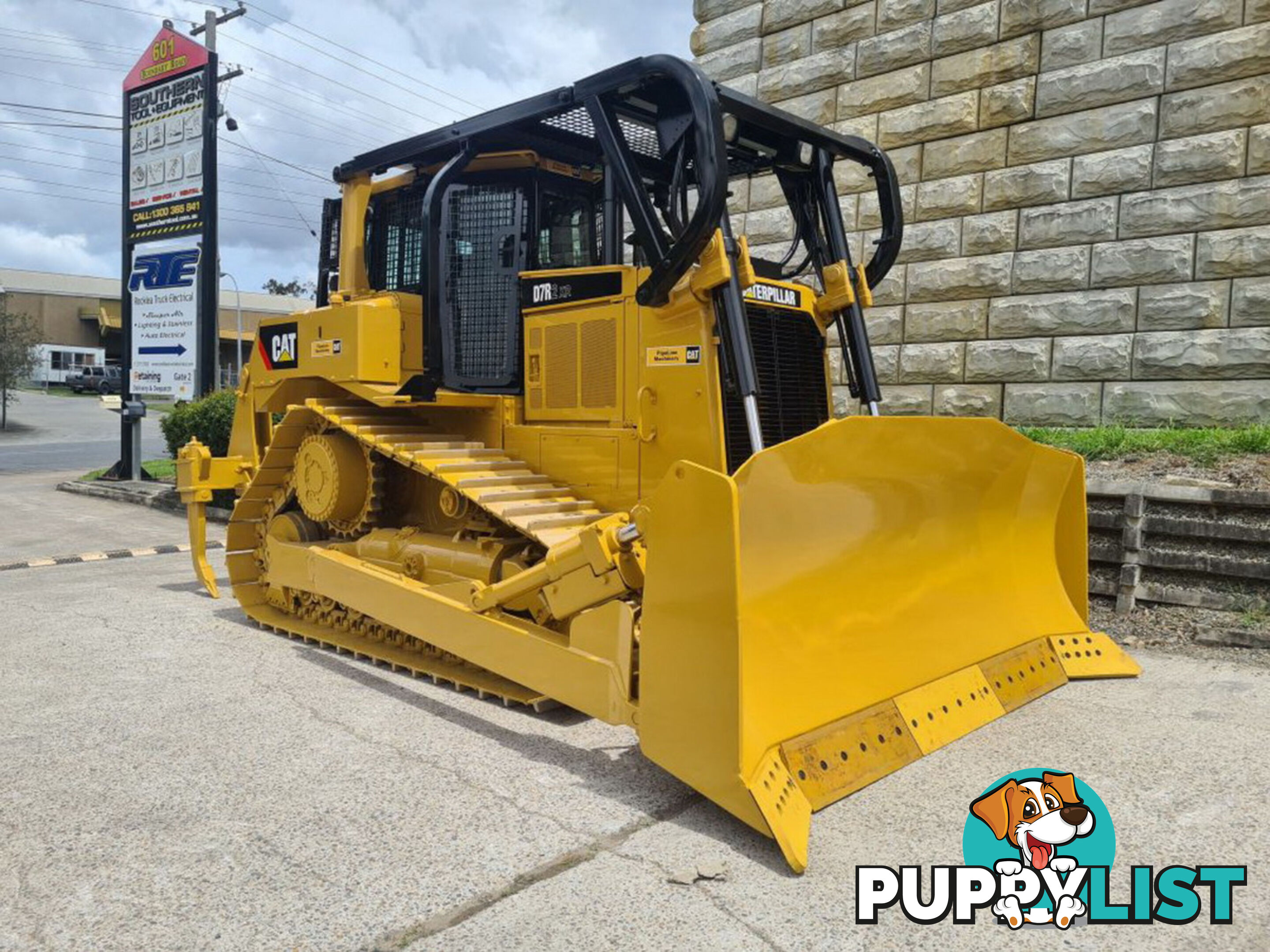 2006 Caterpillar  D7R XR II Bulldozer (Stock No. 89690)