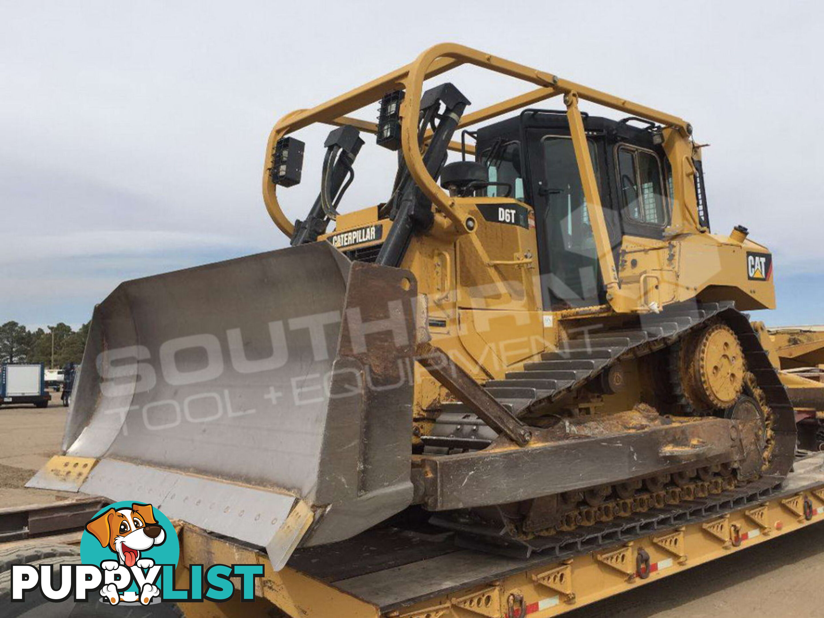 Caterpillar D6T XL SU Blade Bulldozer 