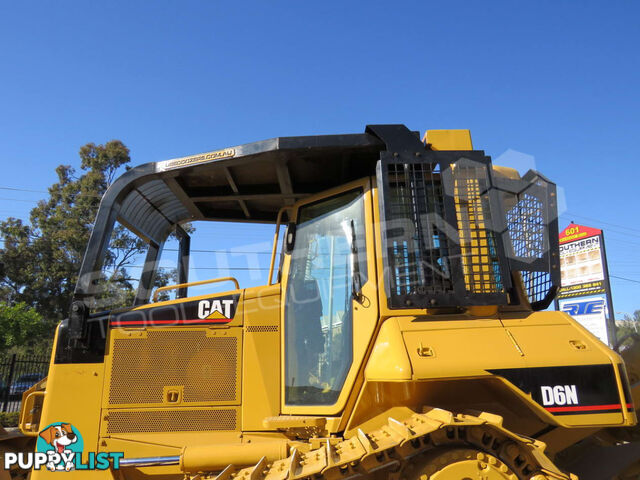 CATERPILLAR D6N XL Bulldozer w Sweeps & Screens