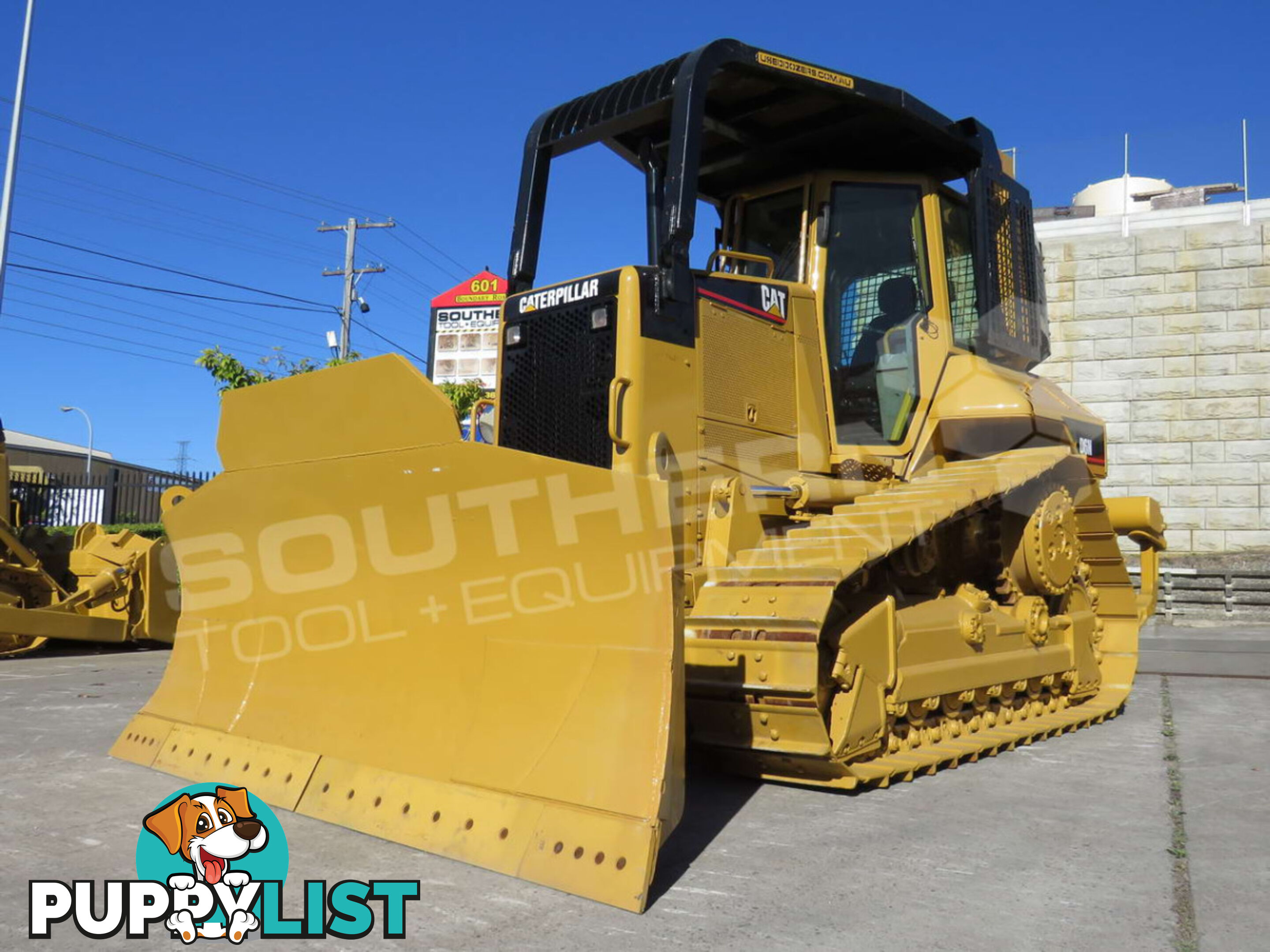 CATERPILLAR D6N XL Bulldozer w Sweeps & Screens