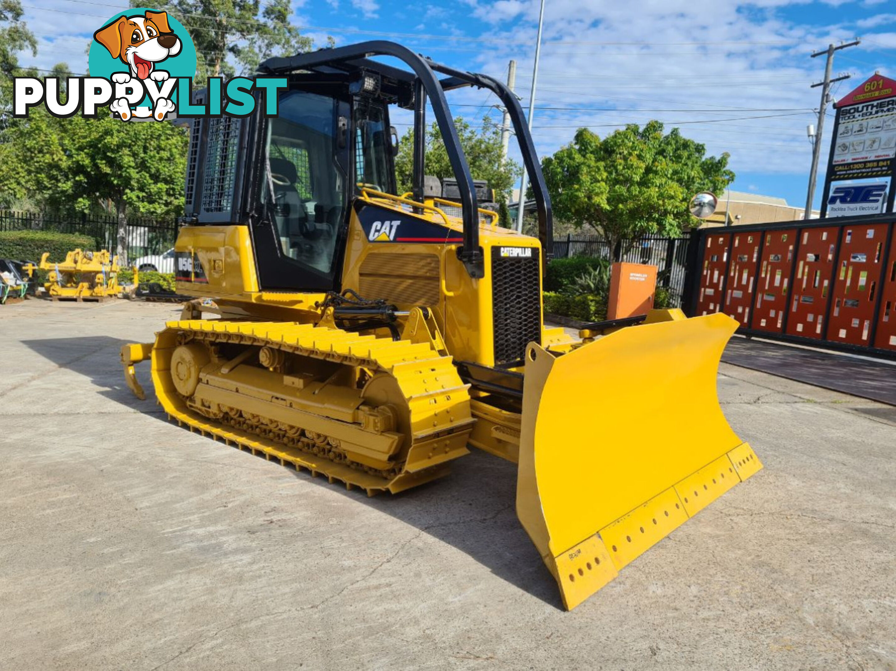 Caterpillar D5G XL Bulldozer (Stock No. 89687)