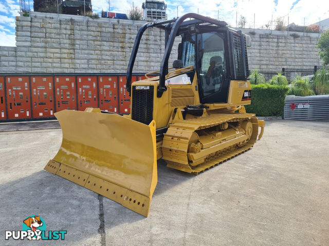 Caterpillar D5G XL Bulldozer (Stock No. 89687)