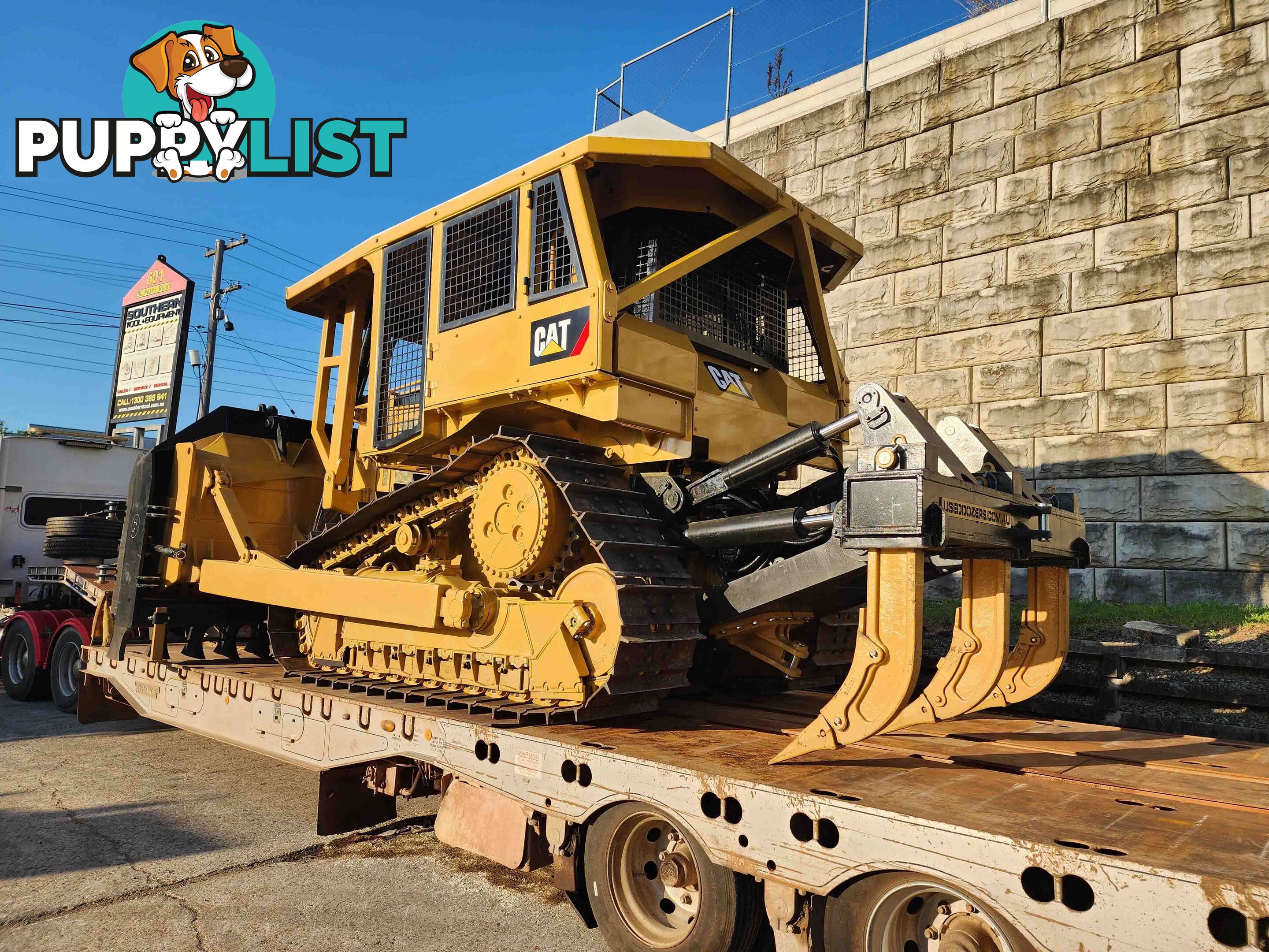 Caterpillar D6R Bulldozer (Stock No. 83649) 