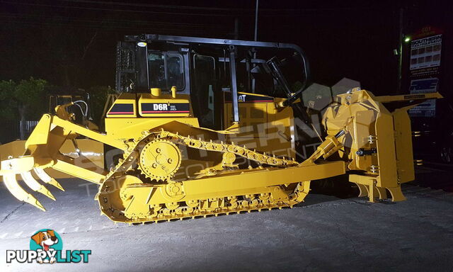 CATERPILLAR D6R XL Bulldozer SU Blade Stick Rake & Tree Spear fitted