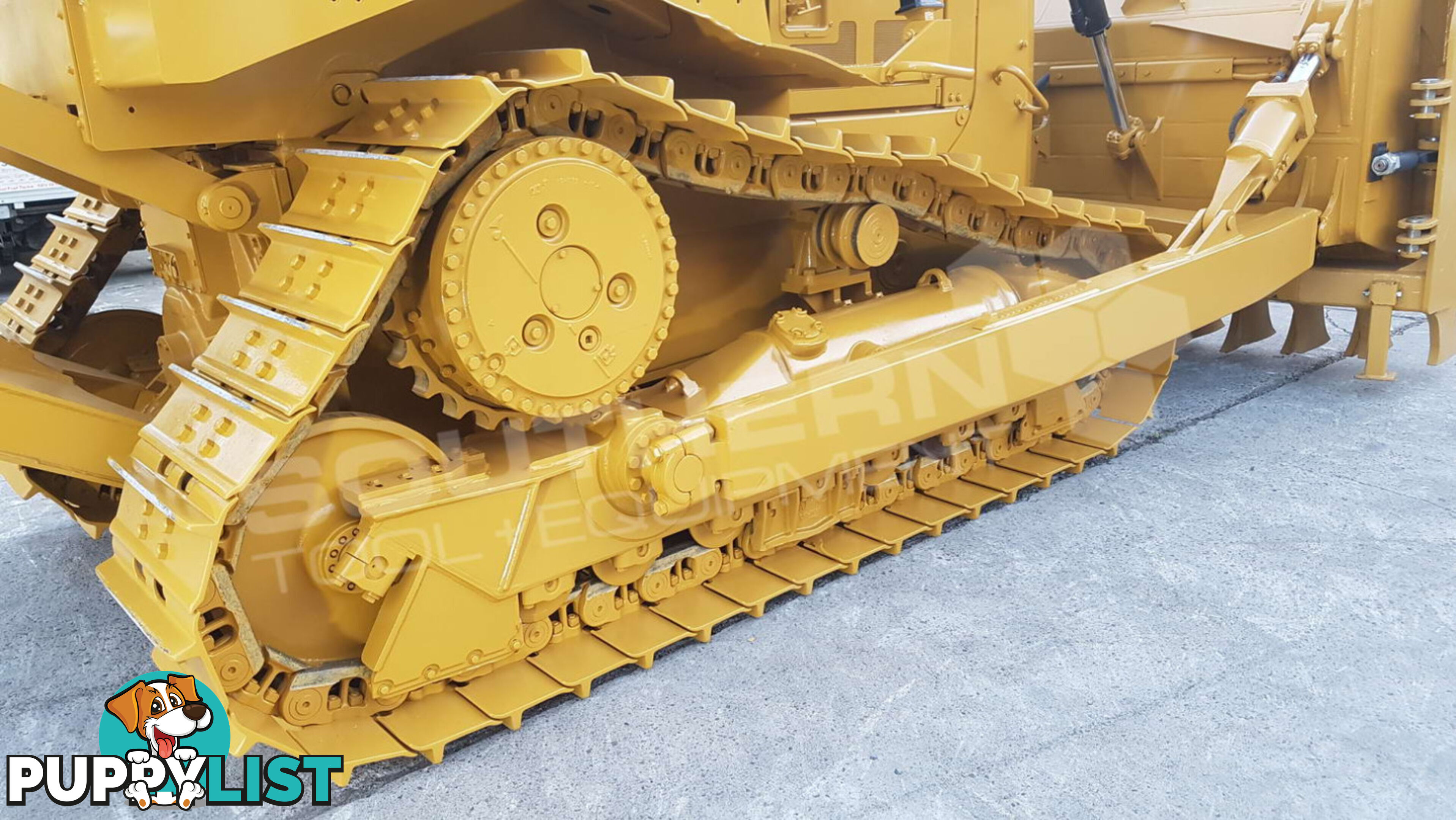 CATERPILLAR D6R XL Bulldozer SU Blade Stick Rake & Tree Spear fitted