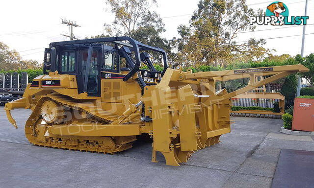 CATERPILLAR D6R XL Bulldozer SU Blade Stick Rake & Tree Spear fitted