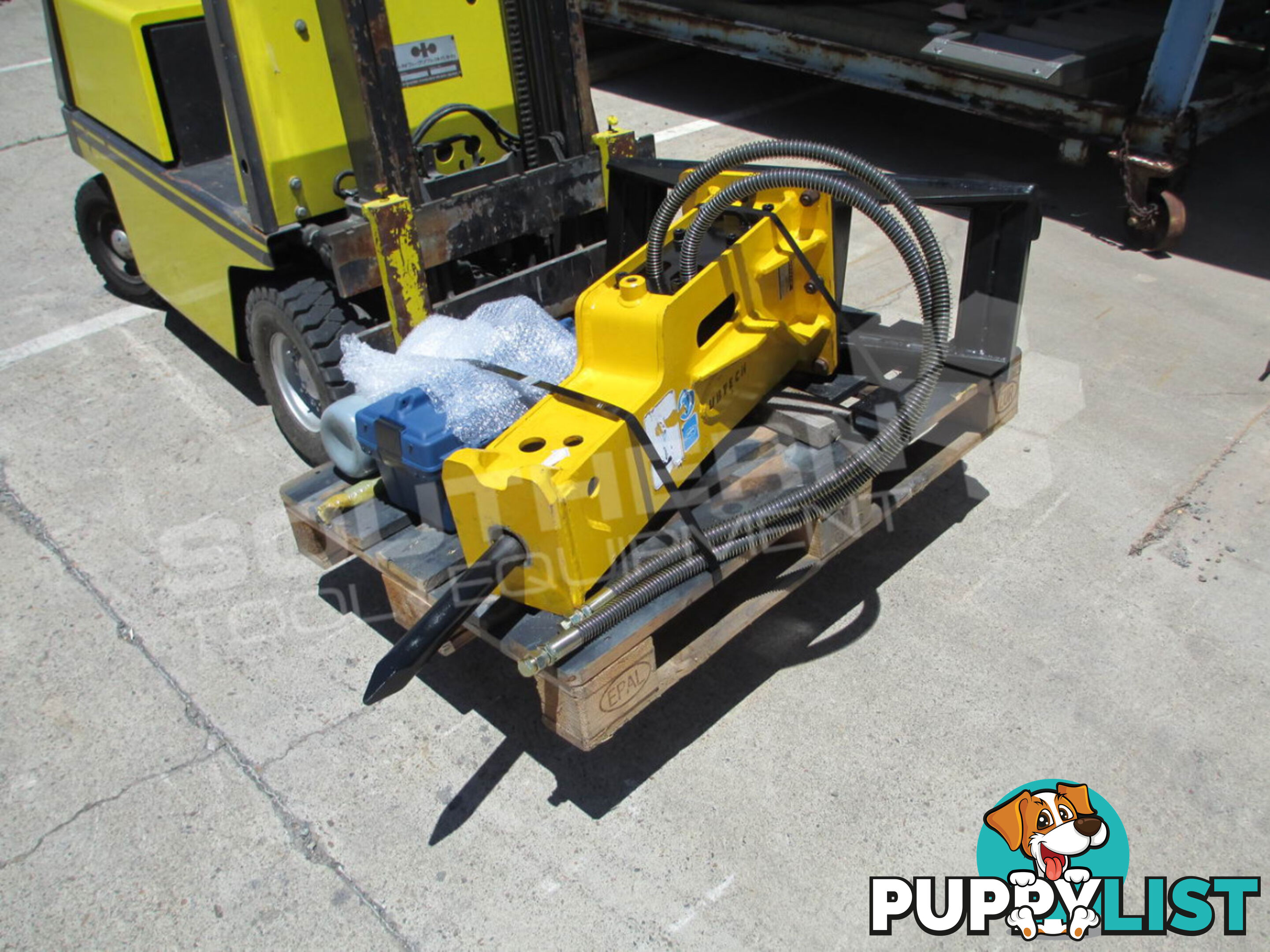 UBT45S Silence Hydraulic Hammer / Rock Concrete Breaker Suit Bobcat Skid steer loaders 