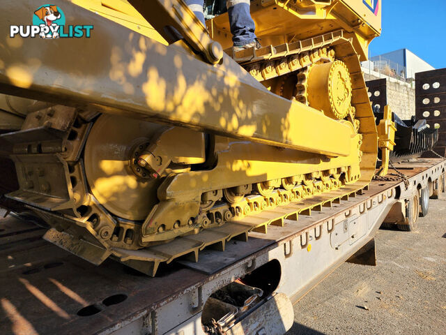 Caterpillar D7H Bulldozer (Stock No. 83643) 