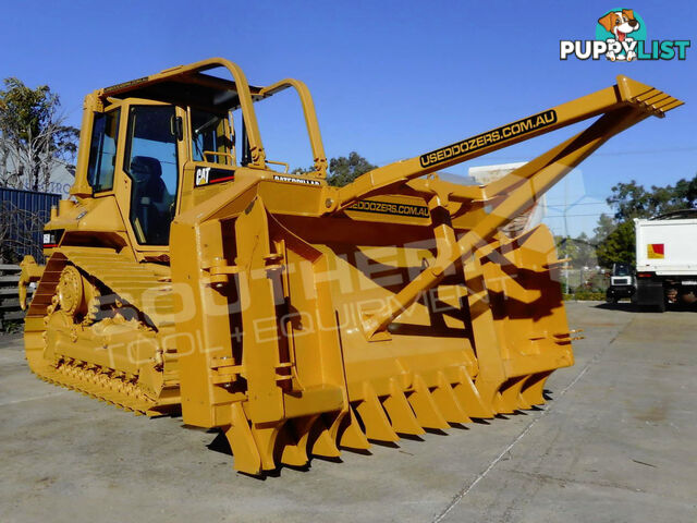 Heavy Duty Caterpillar D5M D6M Dozer Bi-Folding Stick Rake 