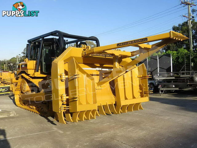 D6R XL Bulldozer SU Blade Stick Rake & Tree Spear fitted