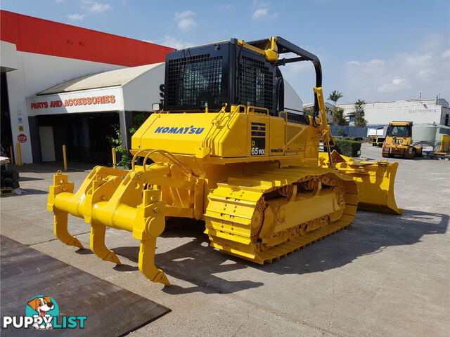  2013 Komatsu D65WX-17 Dozer