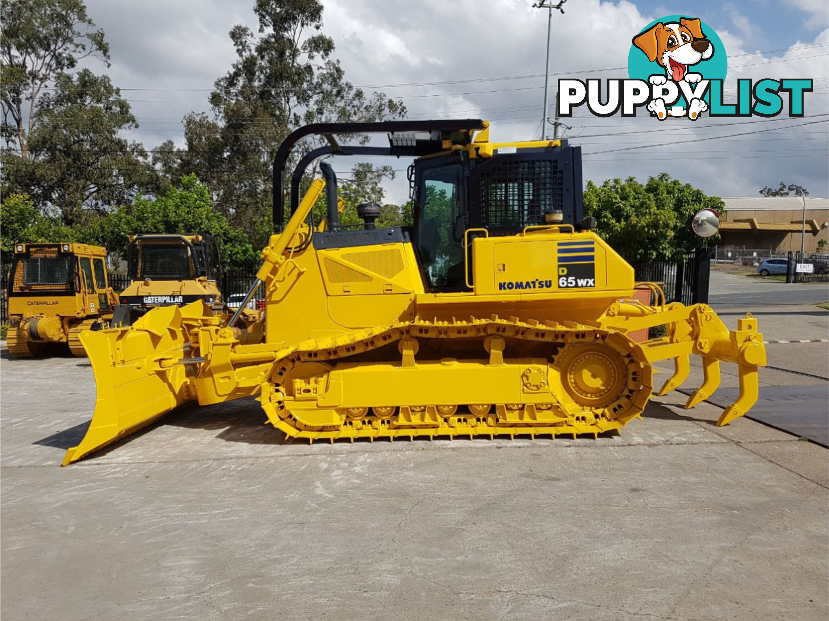  2013 Komatsu D65WX-17 Dozer