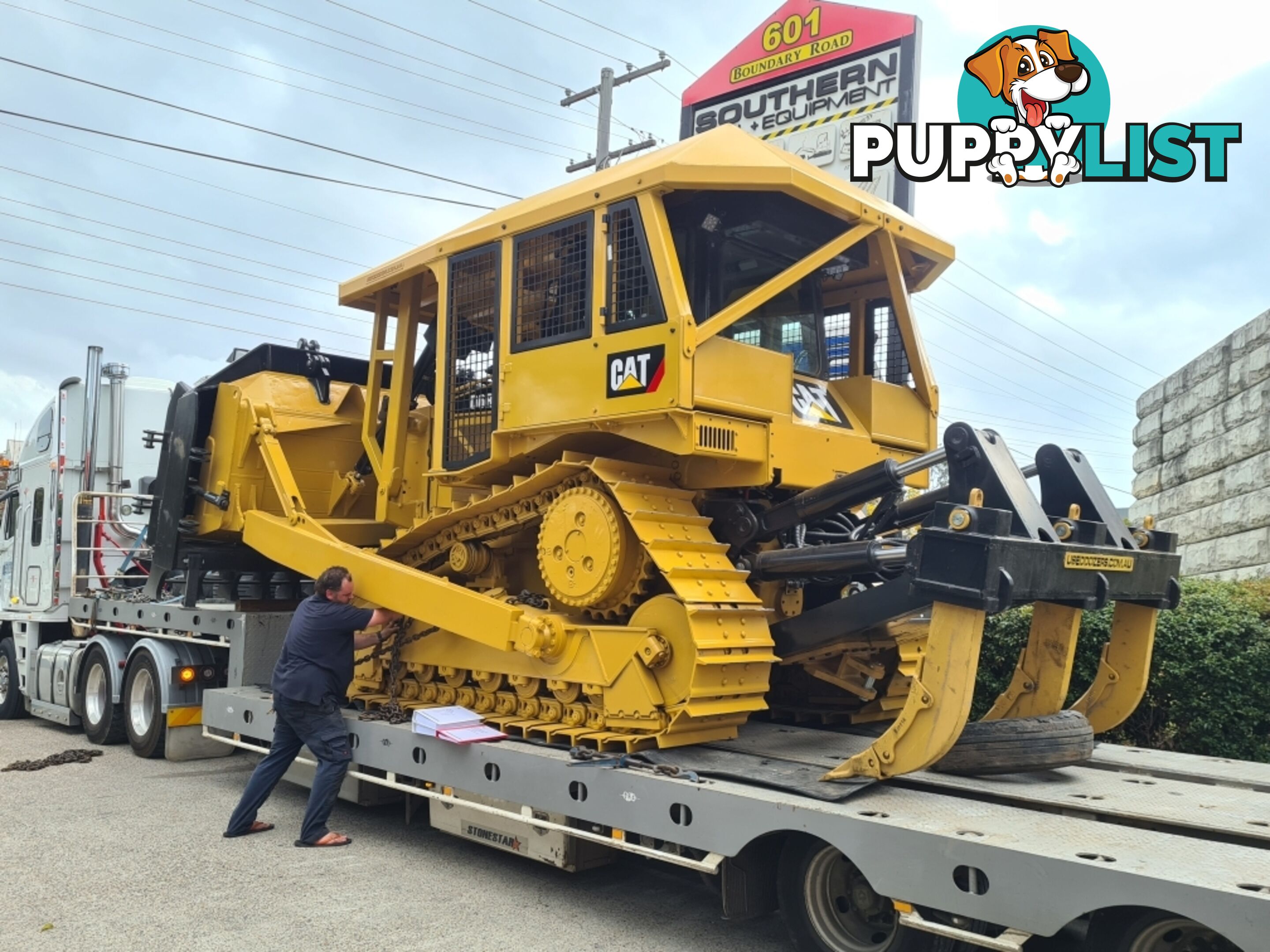 Caterpillar D6R XL Bulldozer (Stock No. 83642)