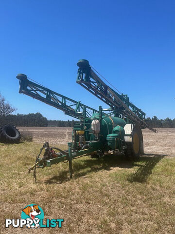 Goldacres Prairie Special 33m boom sprayer /w 4000L Tank