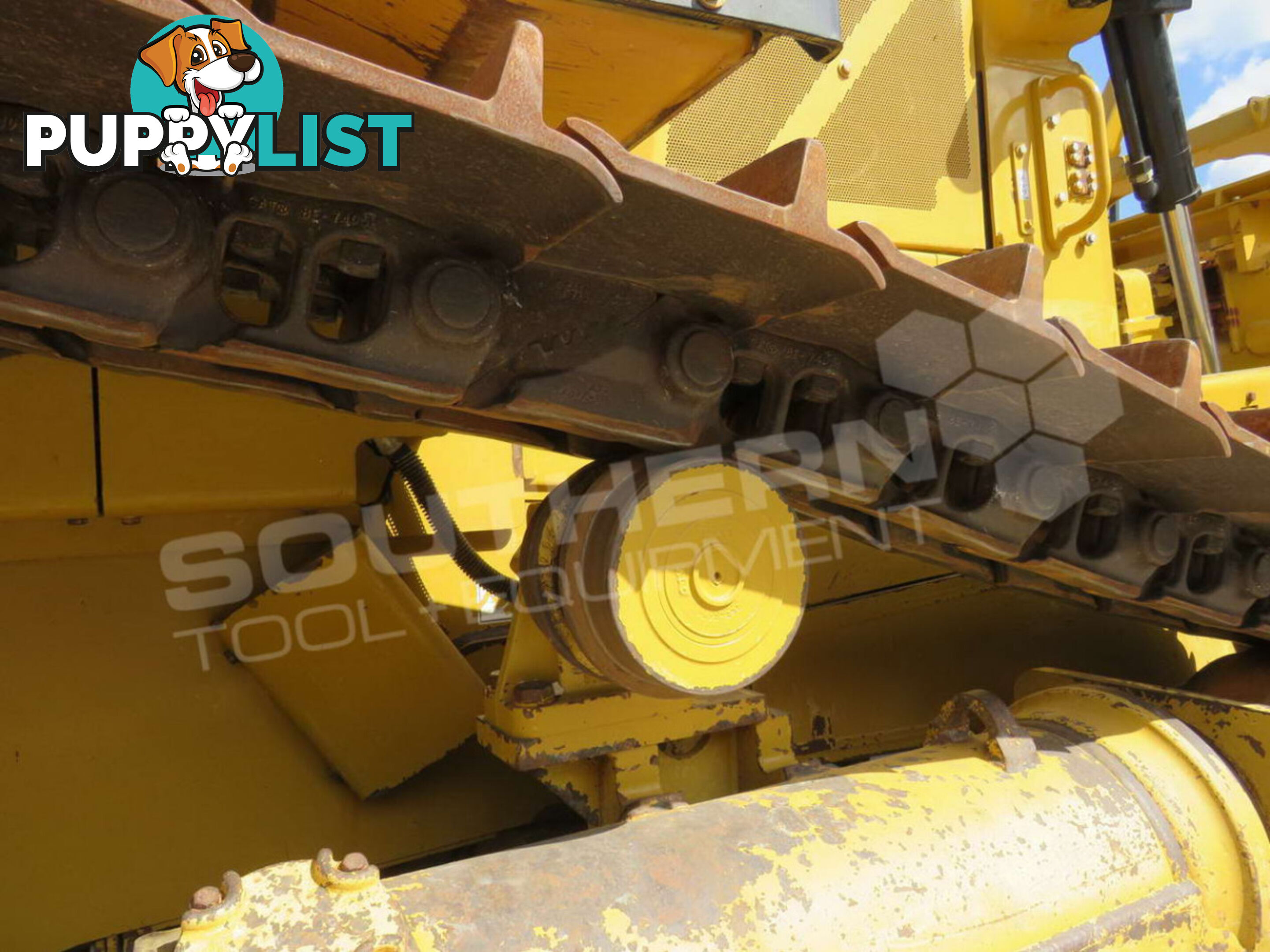 Caterpillar D6T XL VPAT Dozer w Stick Rakes & Tree Spear fitted (Stock No. 2315)