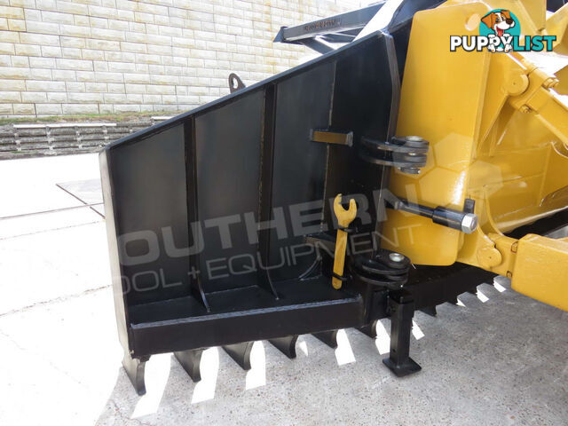 Heavy Duty Caterpillar D6T D6R Dozer Bi-Folding Stick Rake 